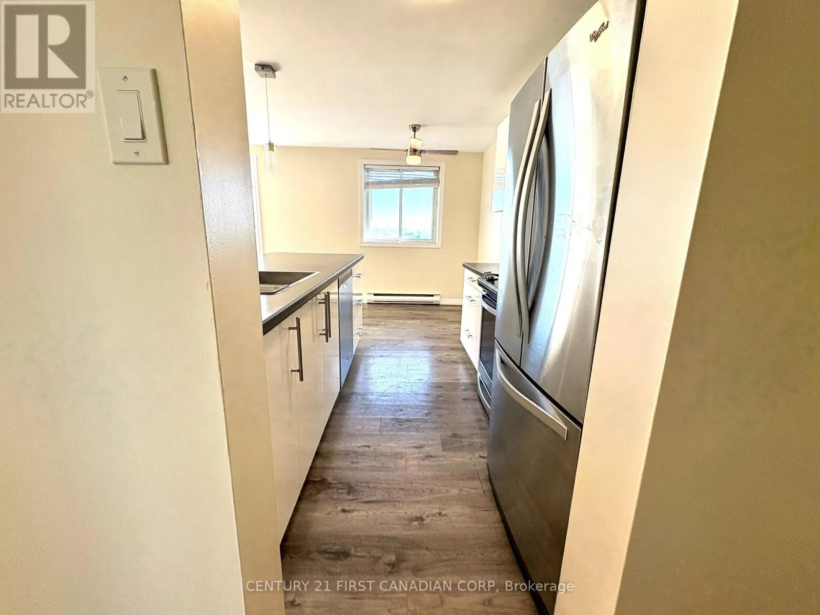601 - 1102 JALNA BOULEVARD #601