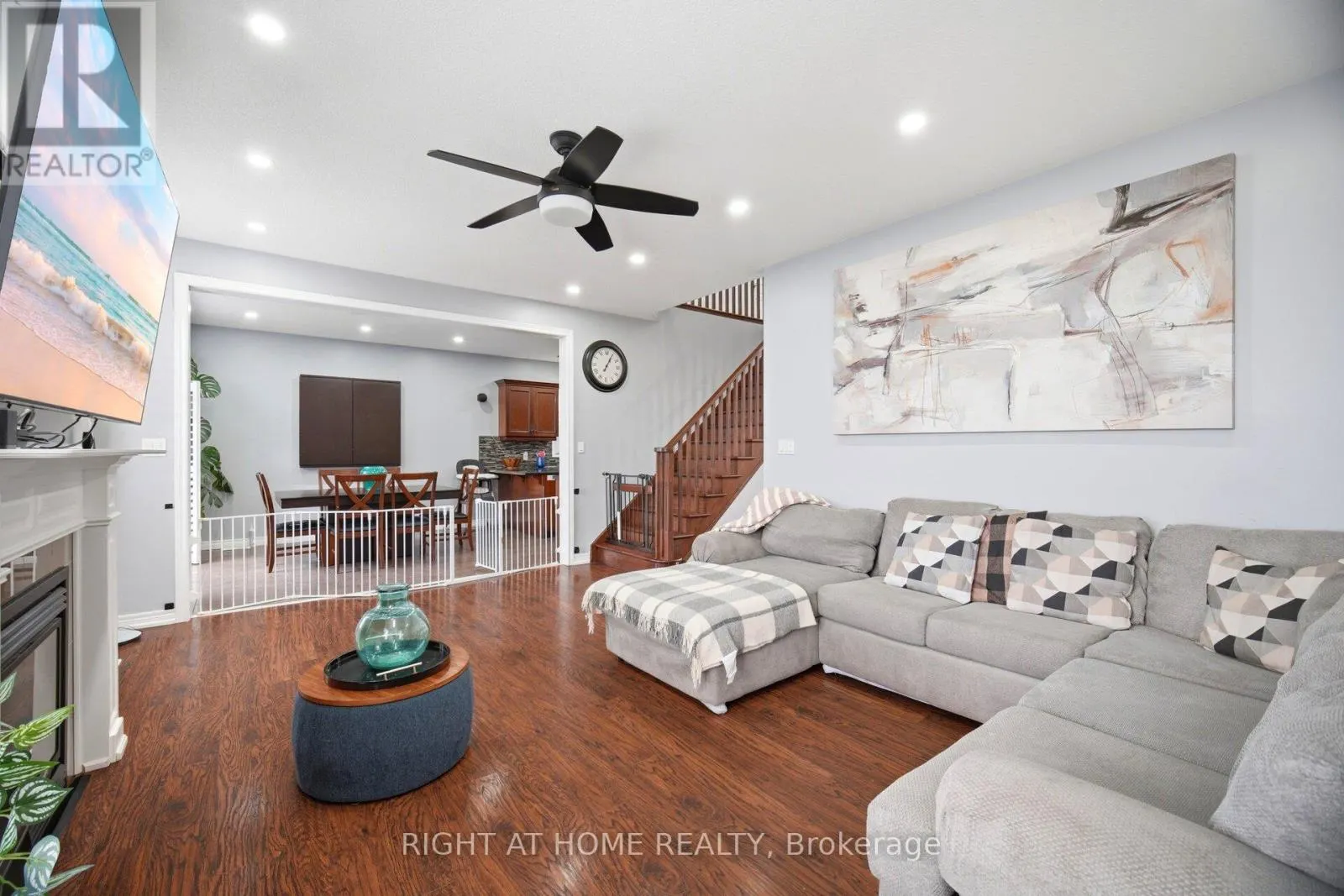 79 GARINGER CRESCENT