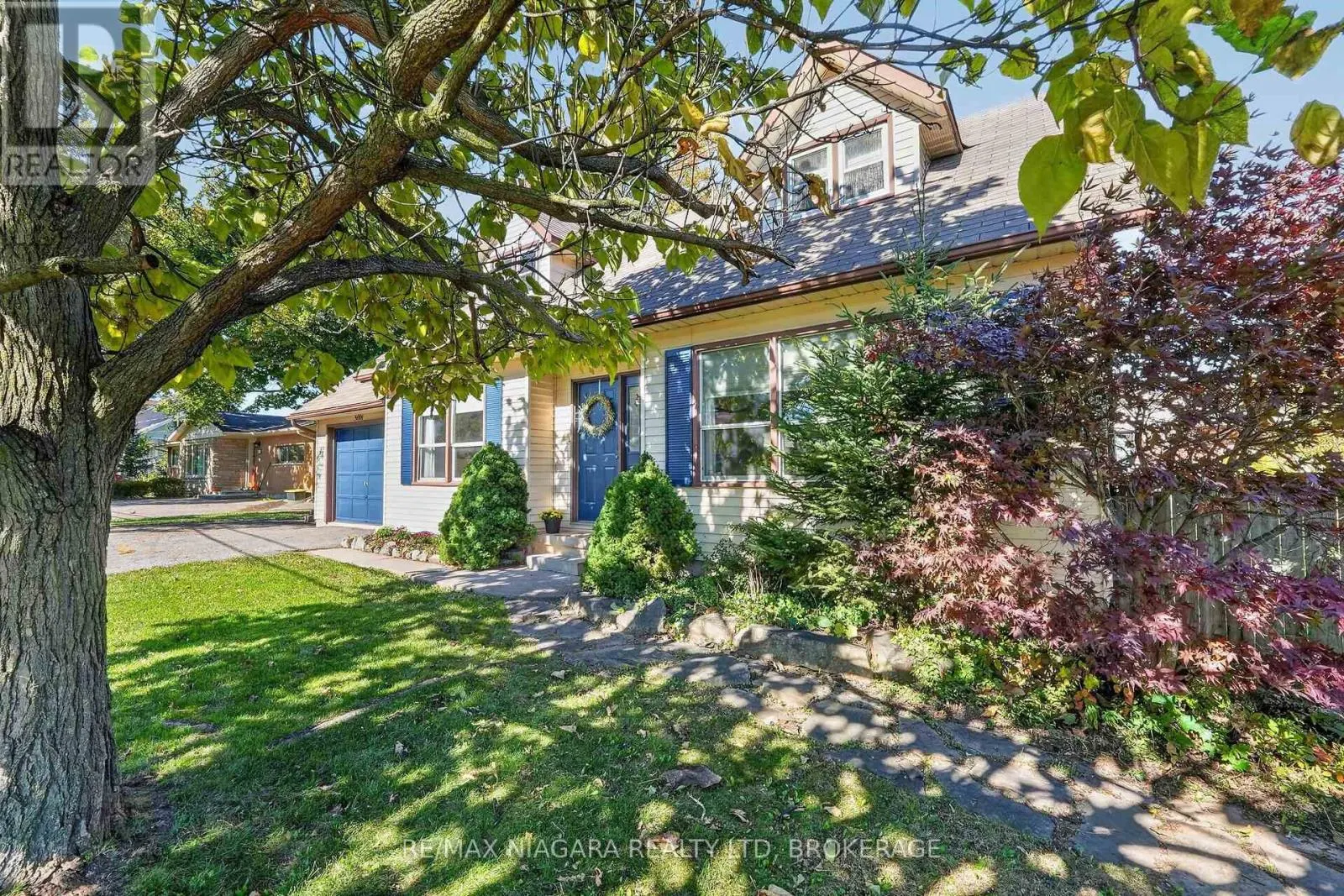 5001 HILLSIDE DRIVE