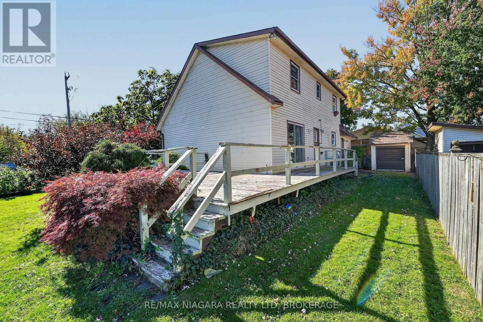 5001 HILLSIDE DRIVE