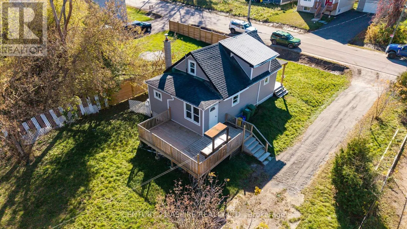 295 JULIEN STREET