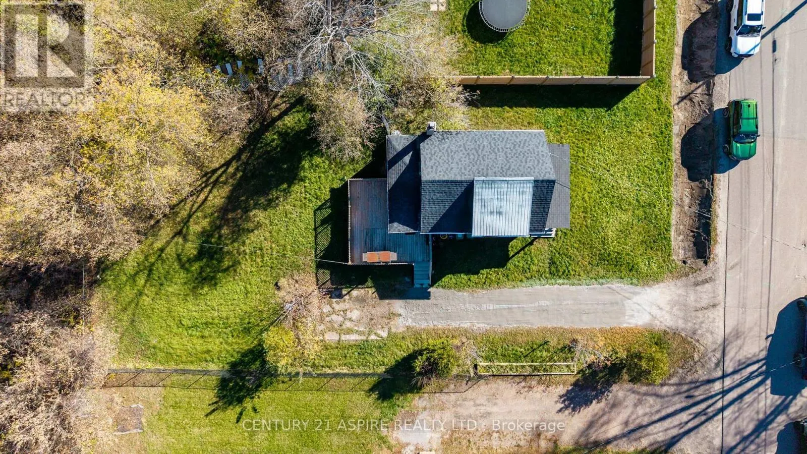 295 JULIEN STREET
