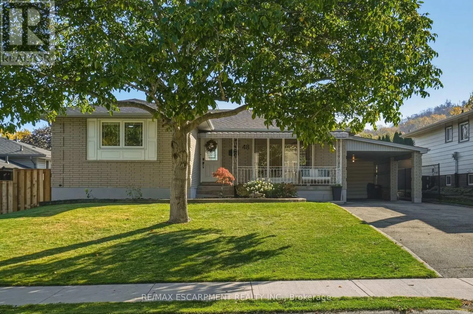 48 STONEY BROOK DRIVE