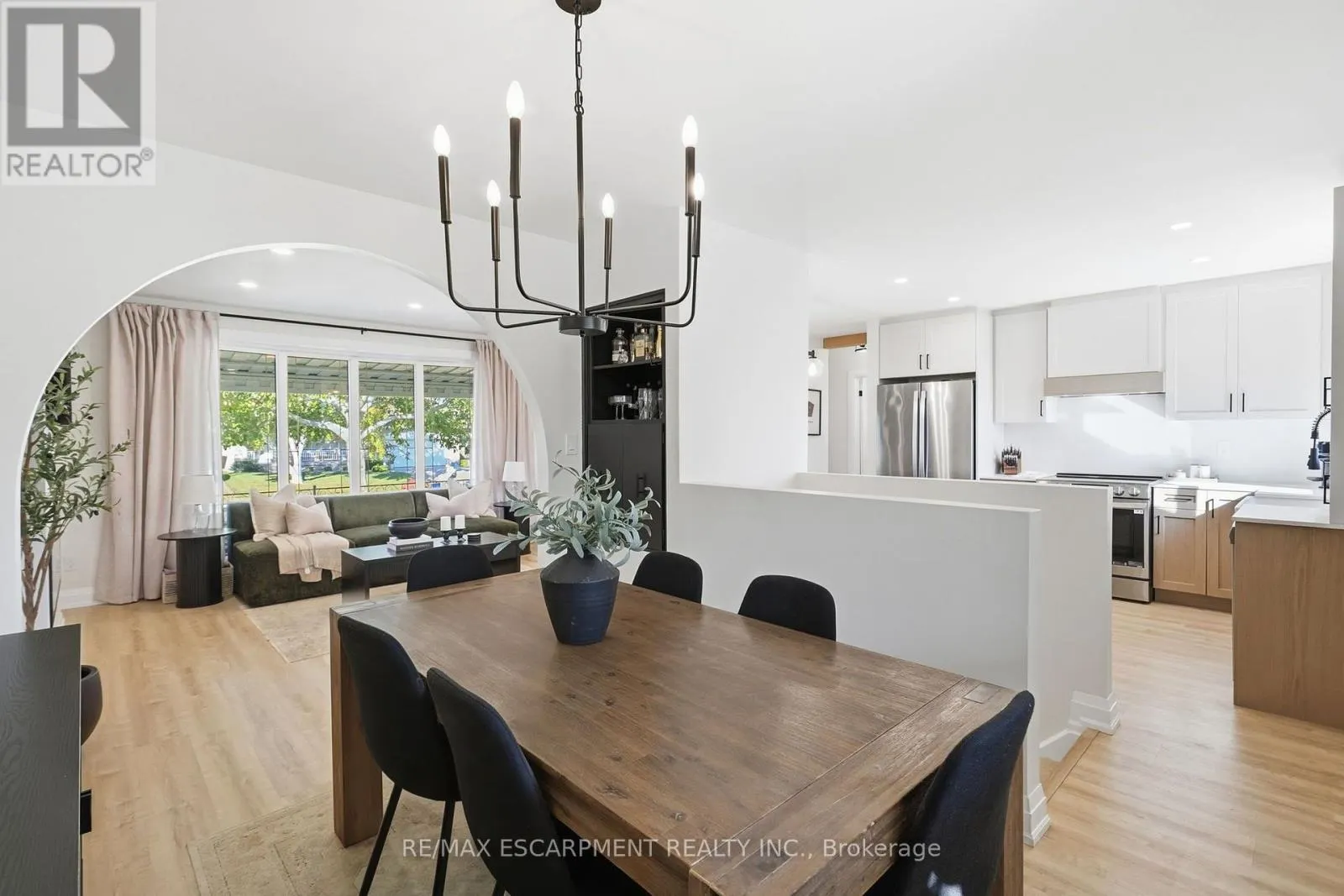 48 STONEY BROOK DRIVE