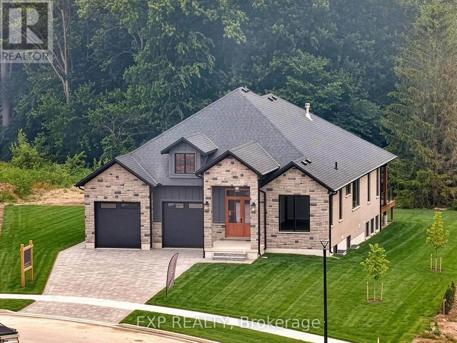 29 DEARING DRIVE