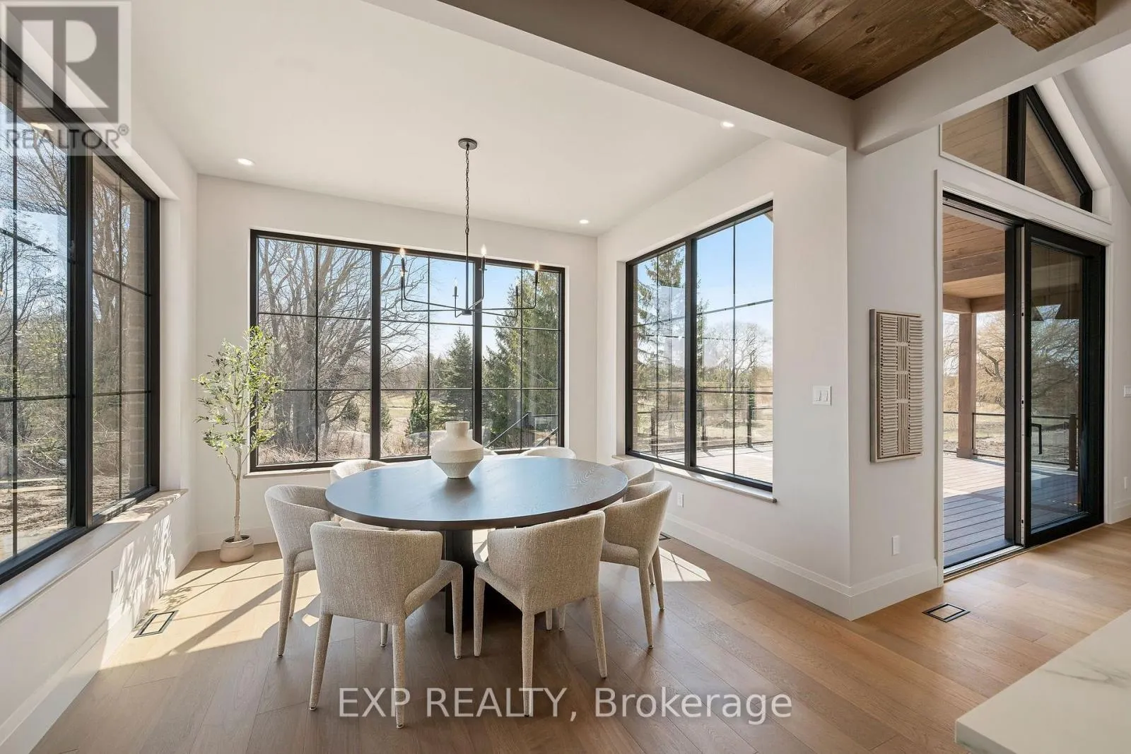 29 DEARING DRIVE