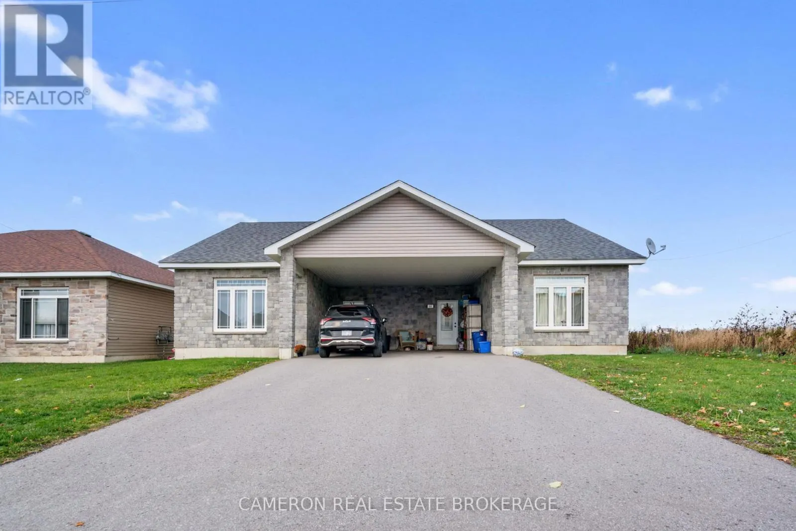 88-88A MILLE ROCHES ROAD