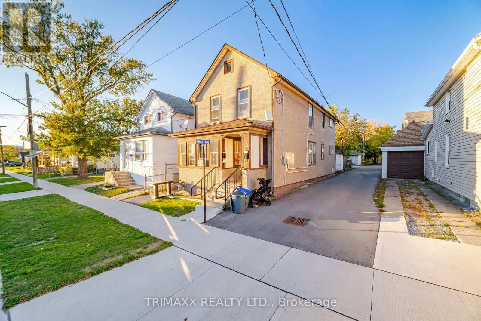 28 FIFTH STREET
