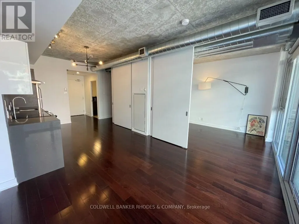 310 - 360 MCLEOD STREET