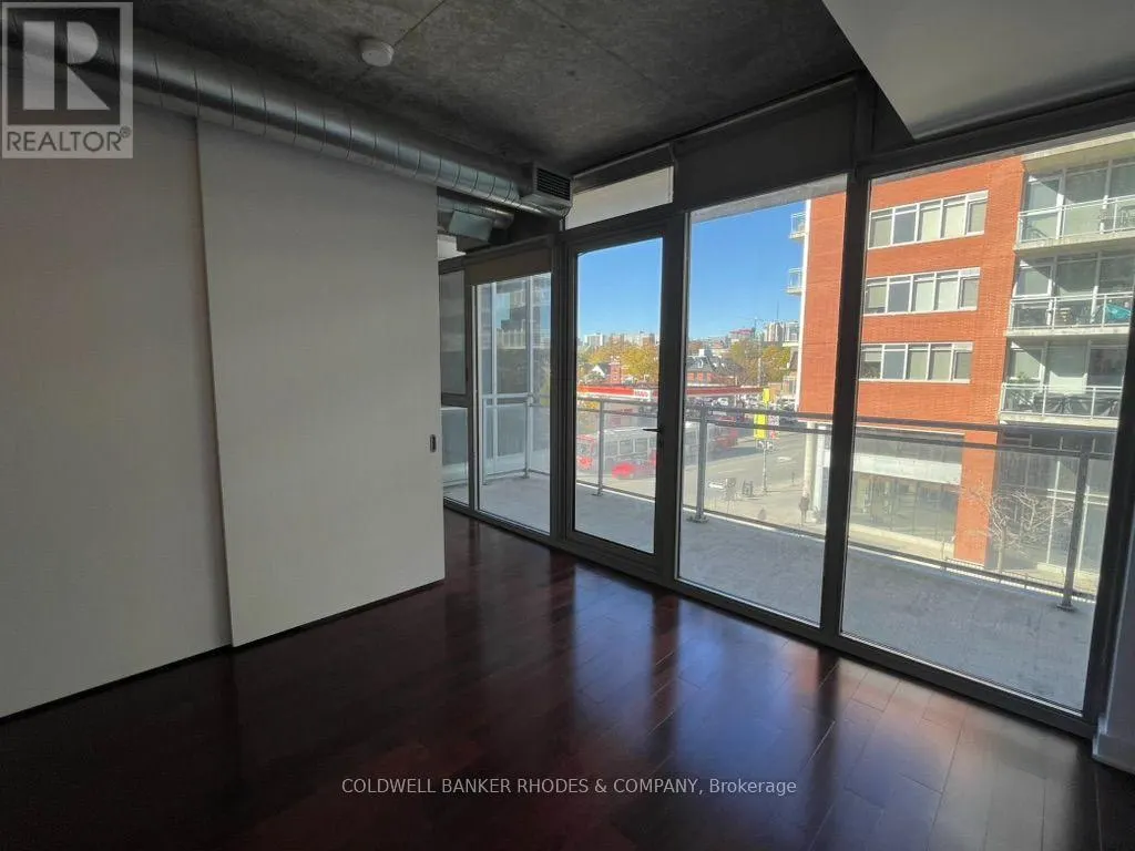 310 - 360 MCLEOD STREET