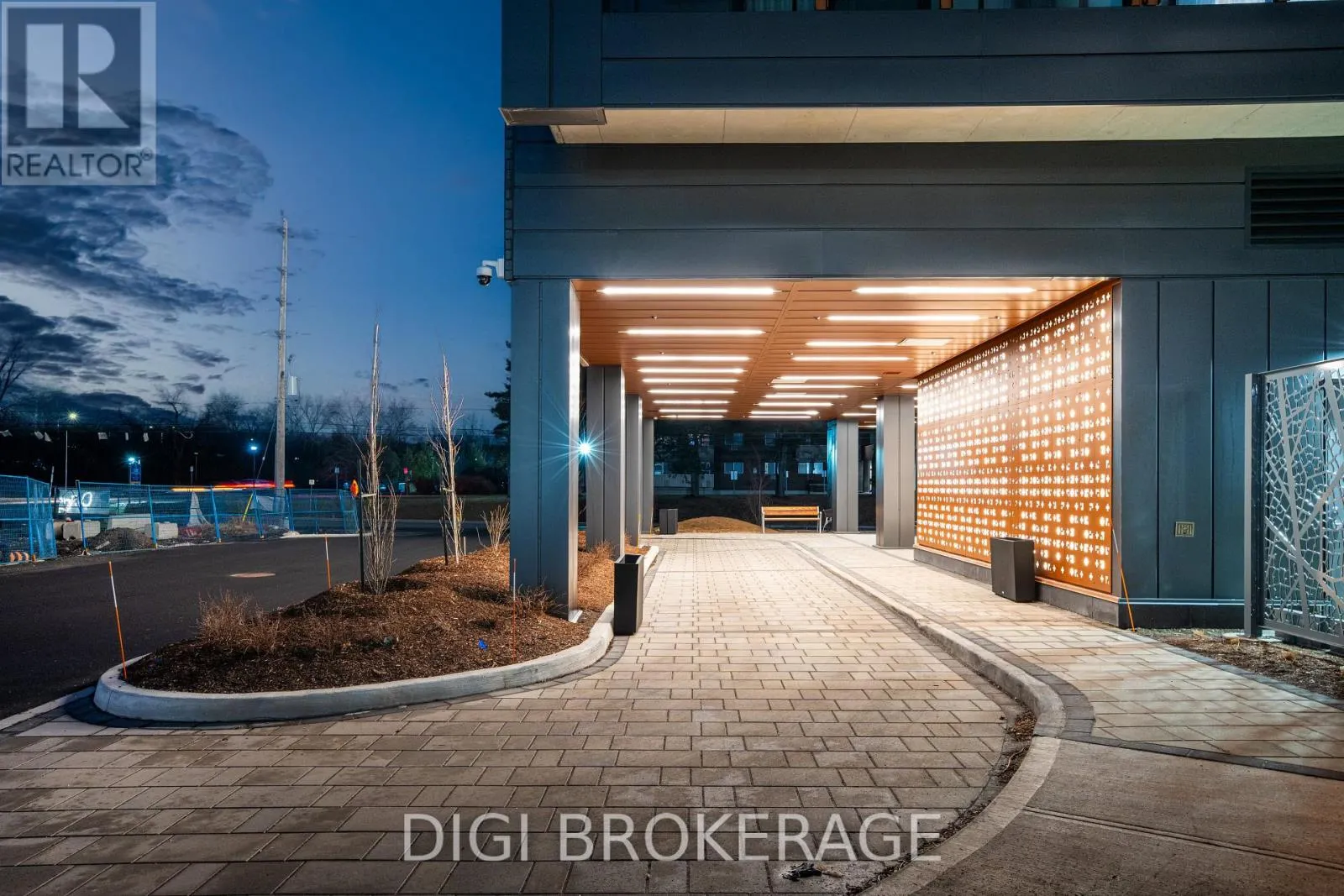 208 - 1250 CUMMINGS AVENUE