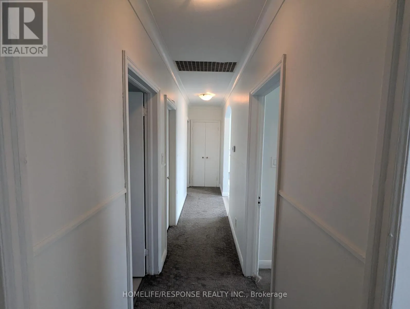 1/2 - 103 WATER STREET S