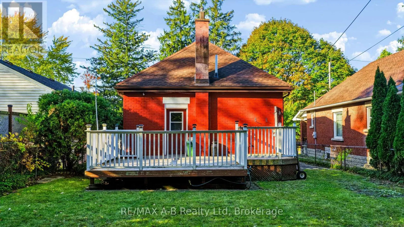 176 STERLING STREET