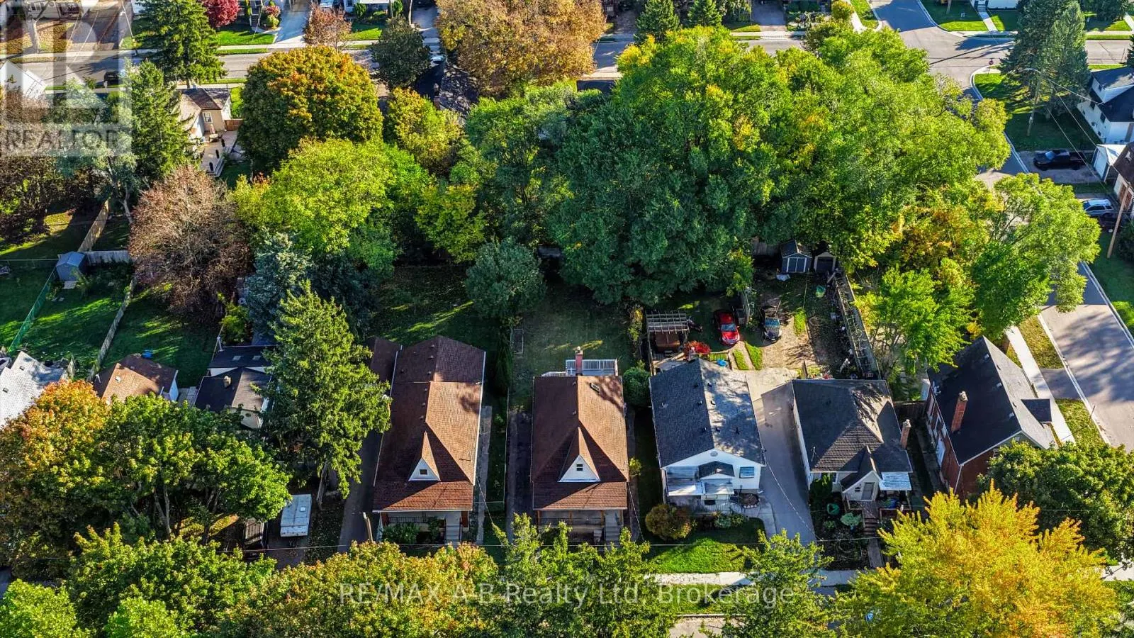 176 STERLING STREET