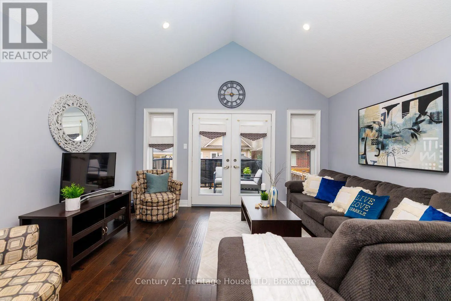 7 KENMAR COURT