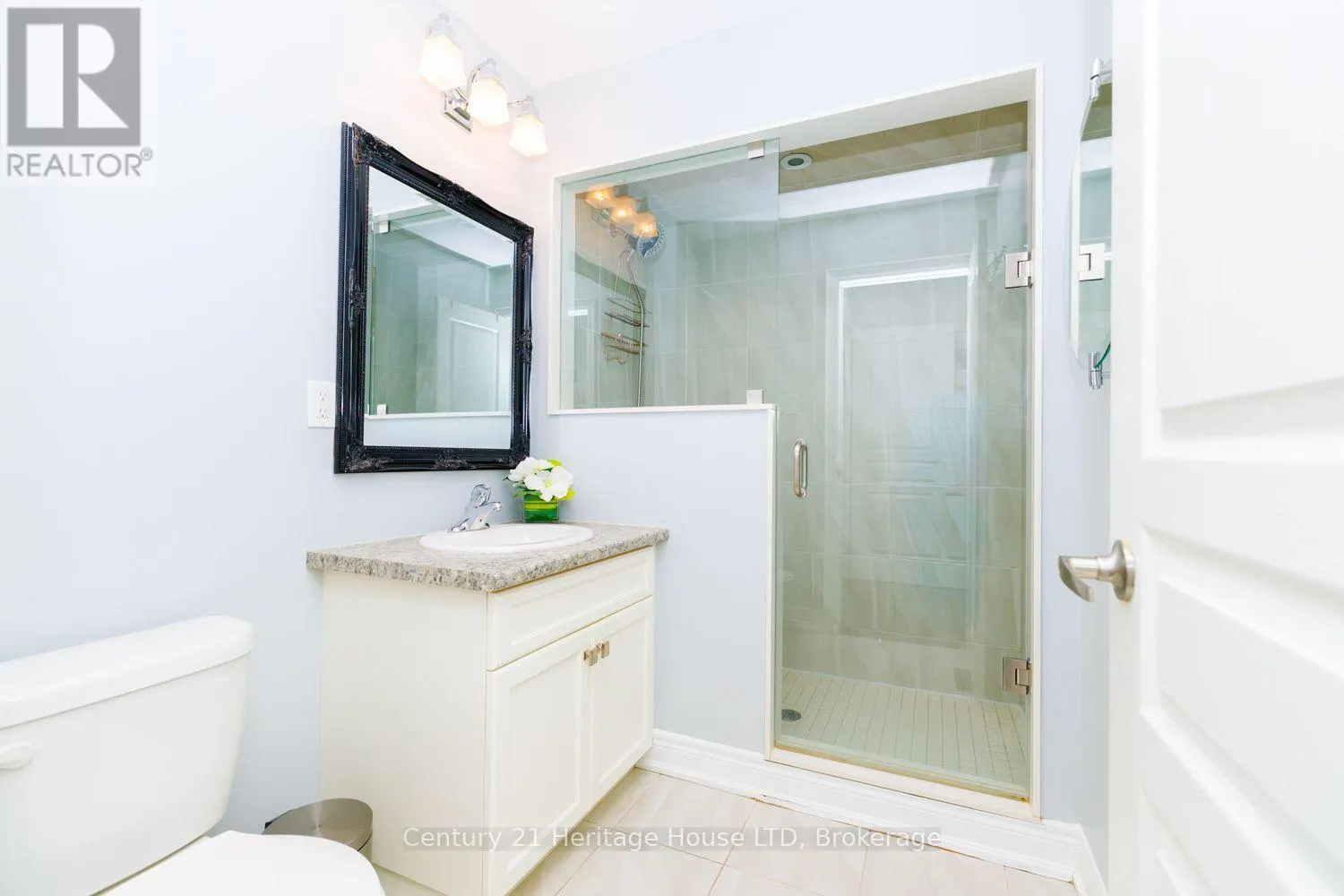 7 KENMAR COURT