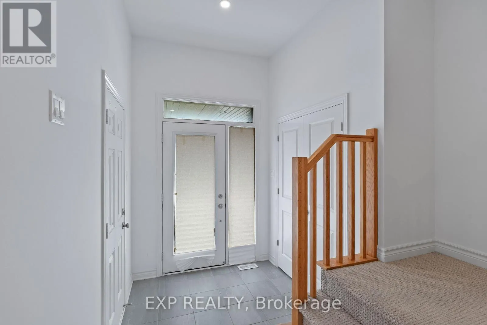 677 CORDELETTE CIRCLE