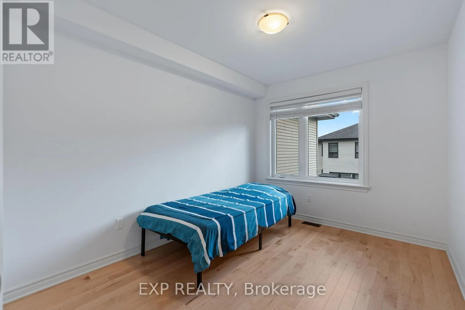 677 CORDELETTE CIRCLE