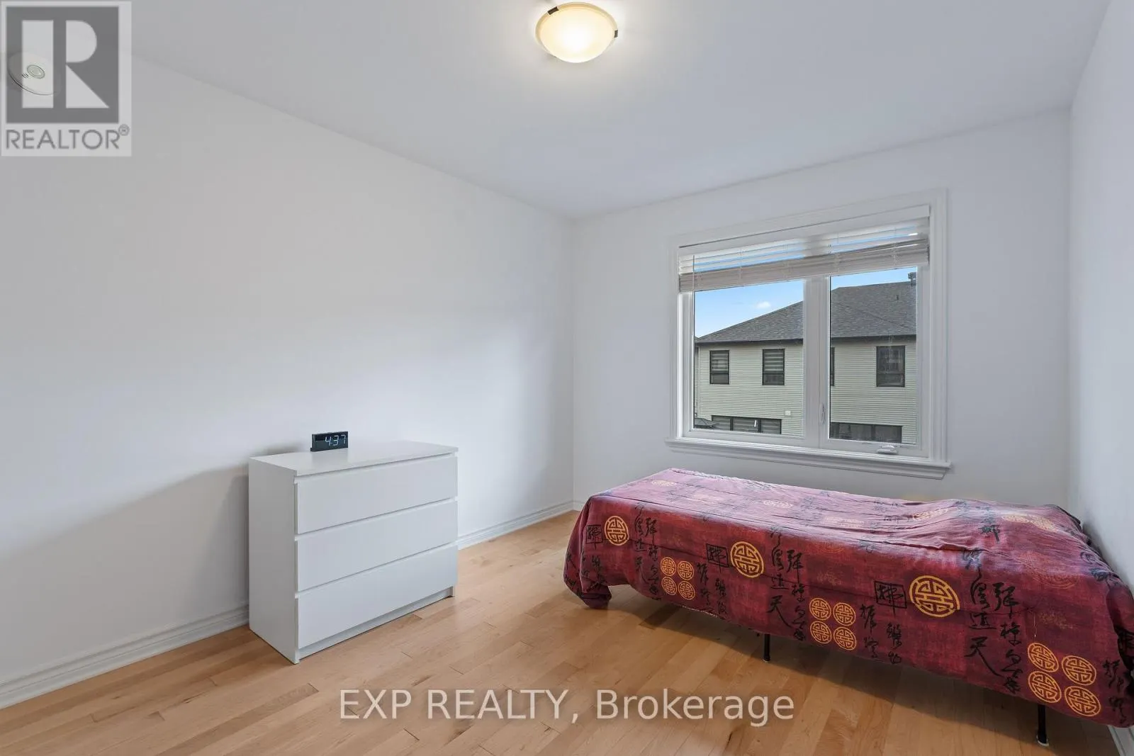 677 CORDELETTE CIRCLE