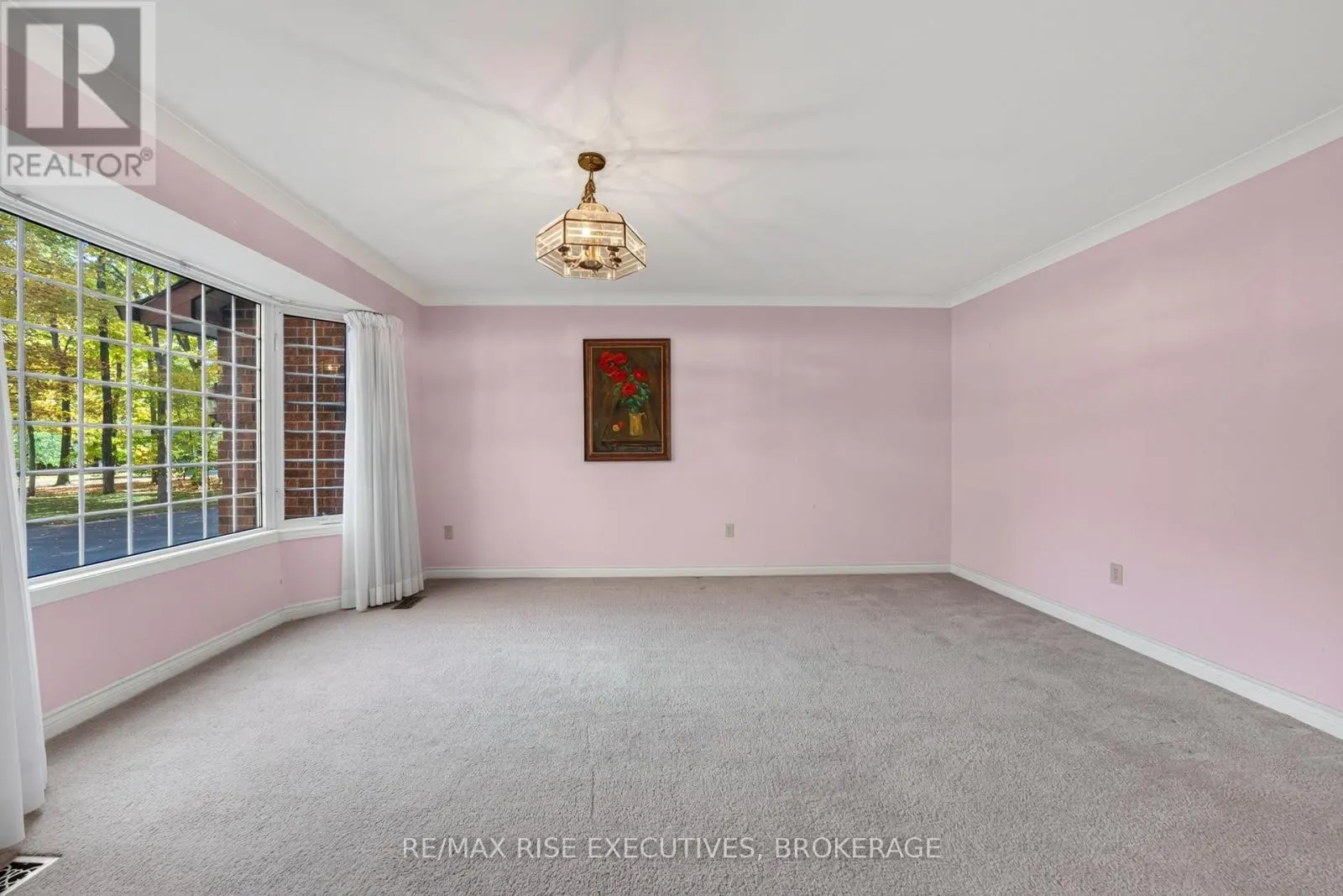 1685 WOODMOUNT GROVE