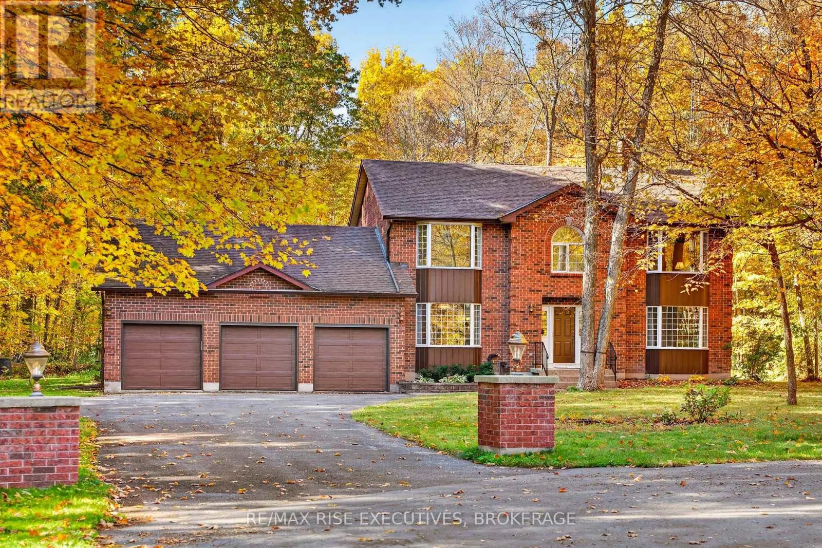 1685 WOODMOUNT GROVE