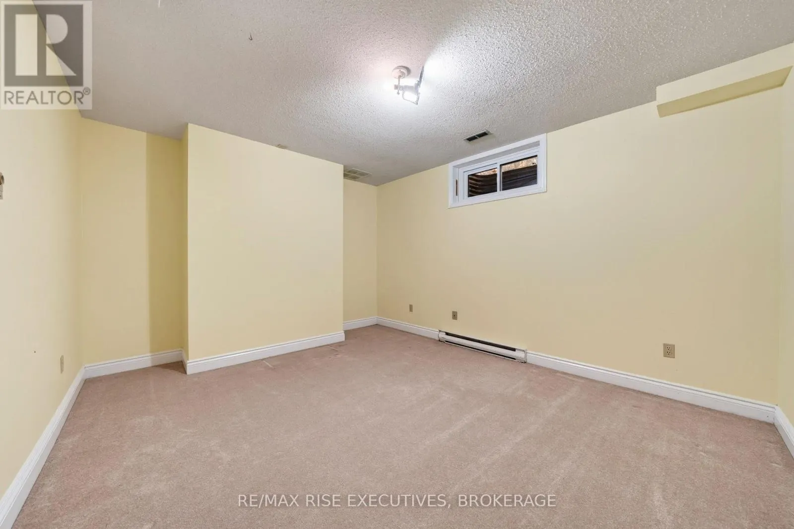 1685 WOODMOUNT GROVE