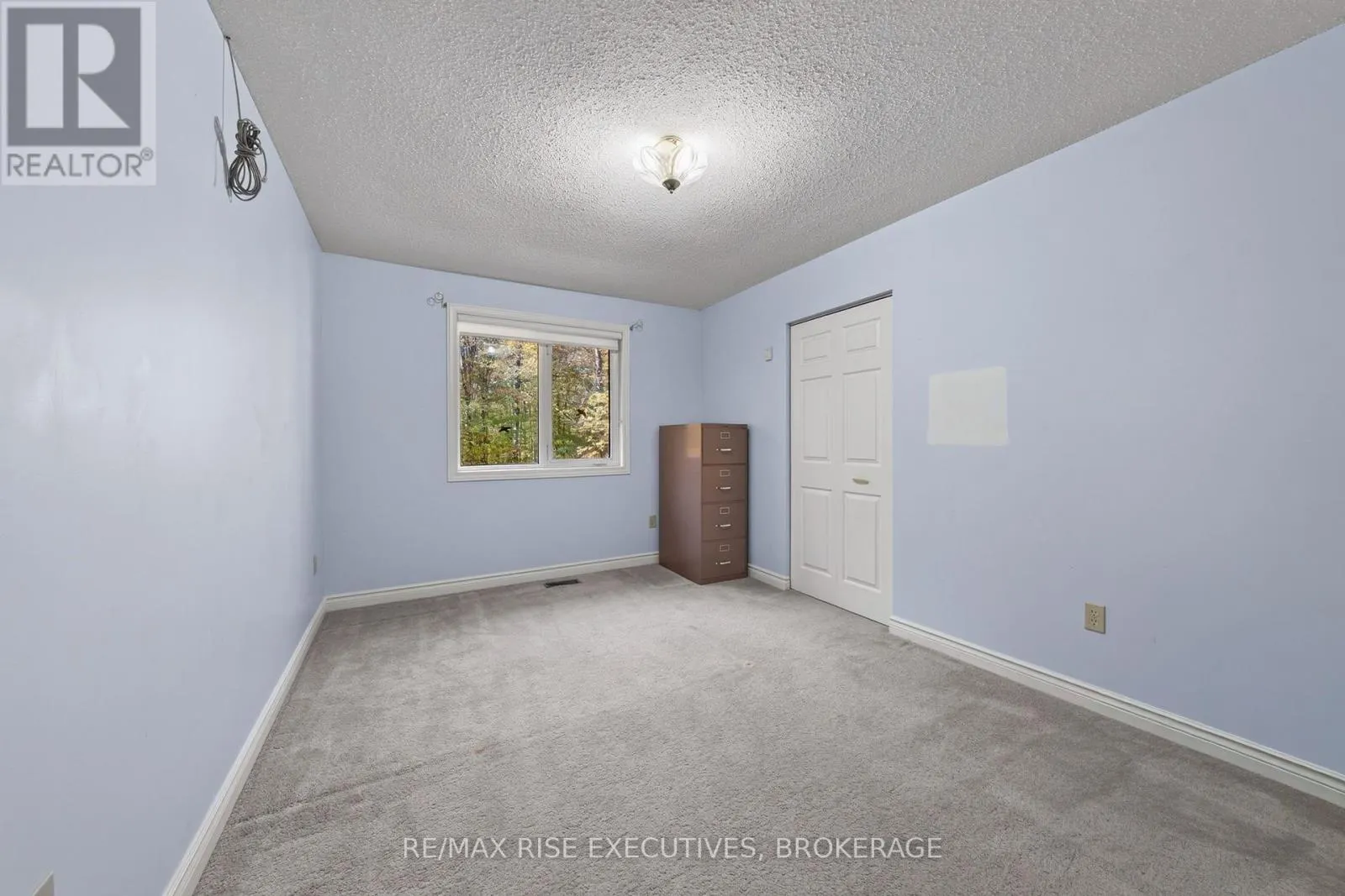 1685 WOODMOUNT GROVE