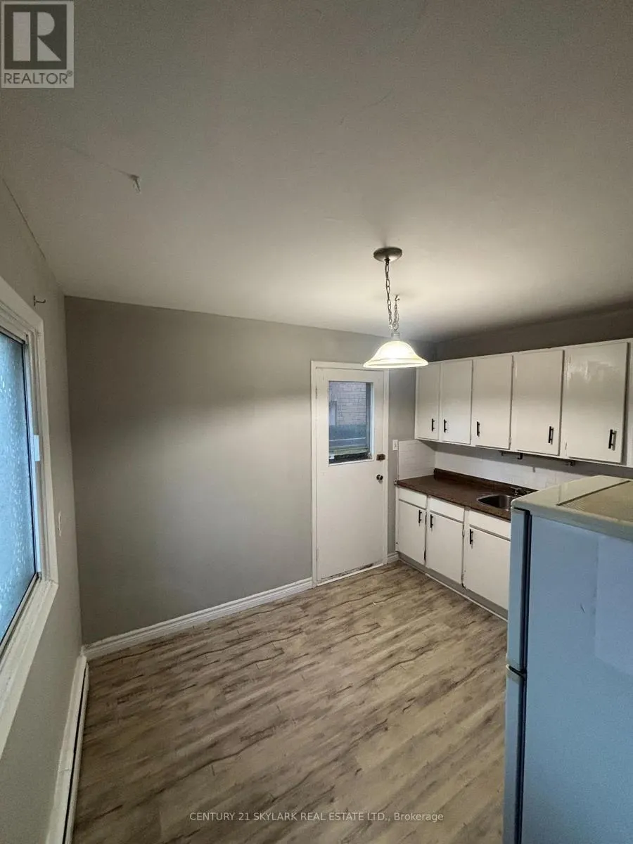 2 - 75 HIGHLAND ROAD E