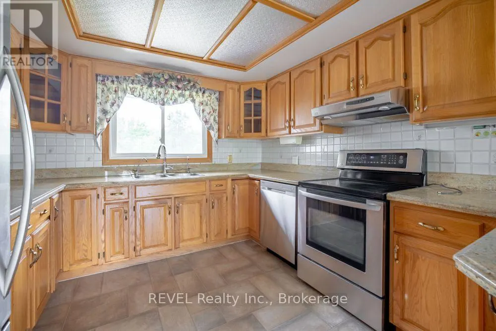 2229 HOUCK CRESCENT