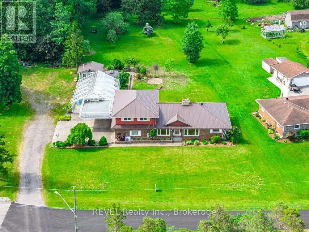 2229 HOUCK CRESCENT