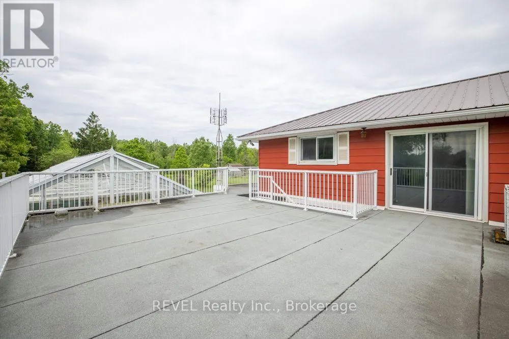 2229 HOUCK CRESCENT