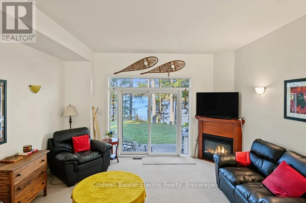 7 - 1579 ANSTRUTHER LAKE ROAD #7