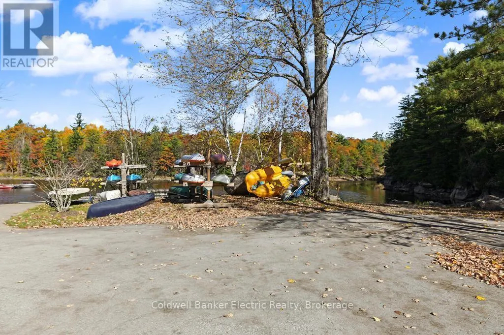 7 - 1579 ANSTRUTHER LAKE ROAD #7