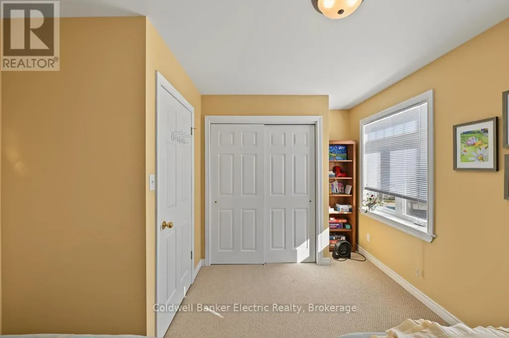 7 - 1579 ANSTRUTHER LAKE ROAD #7