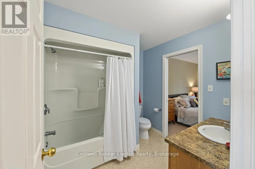 7 - 1579 ANSTRUTHER LAKE ROAD #7