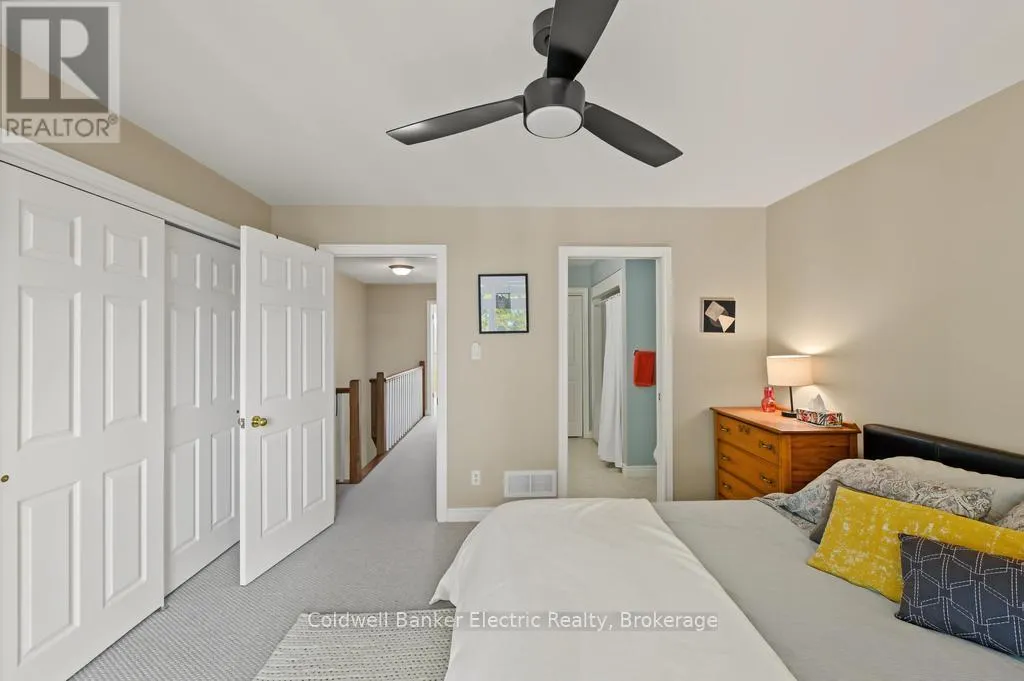 7 - 1579 ANSTRUTHER LAKE ROAD #7