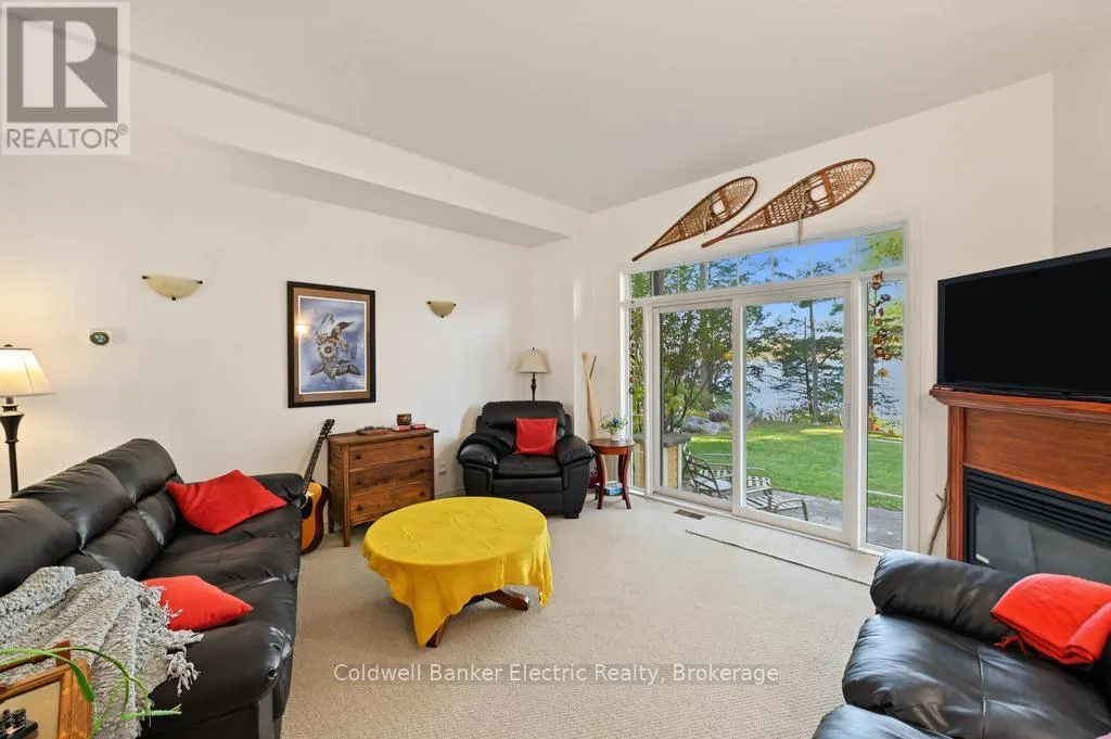7 - 1579 ANSTRUTHER LAKE ROAD #7