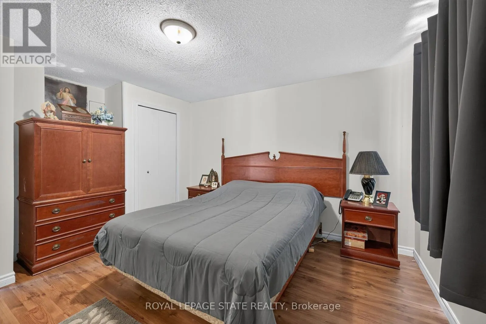 411 QUEEN VICTORIA DRIVE