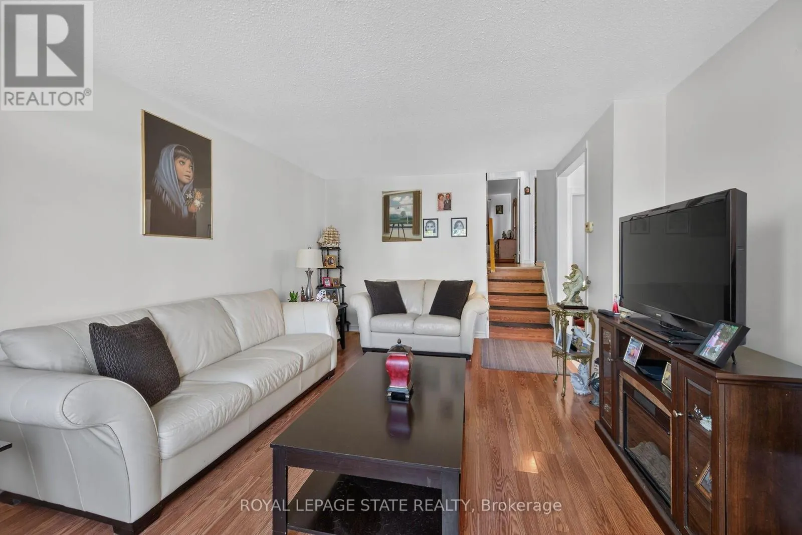 411 QUEEN VICTORIA DRIVE