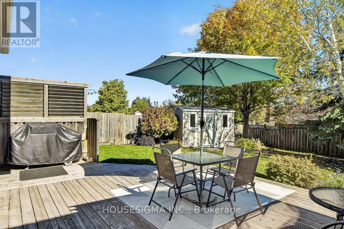 798 GREENLY DRIVE