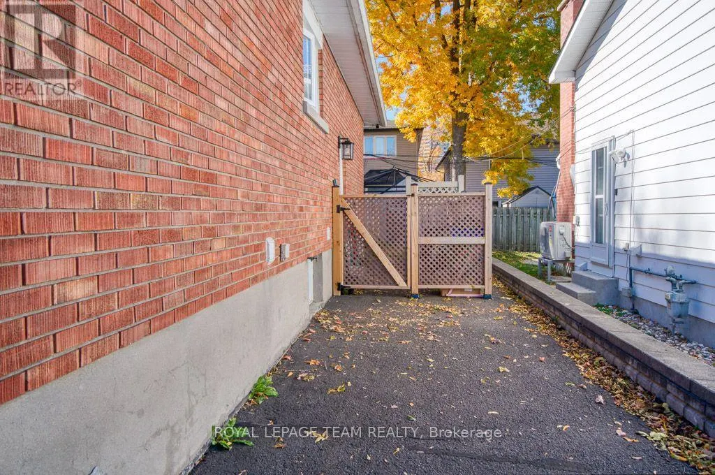 196 ALLISON AVENUE