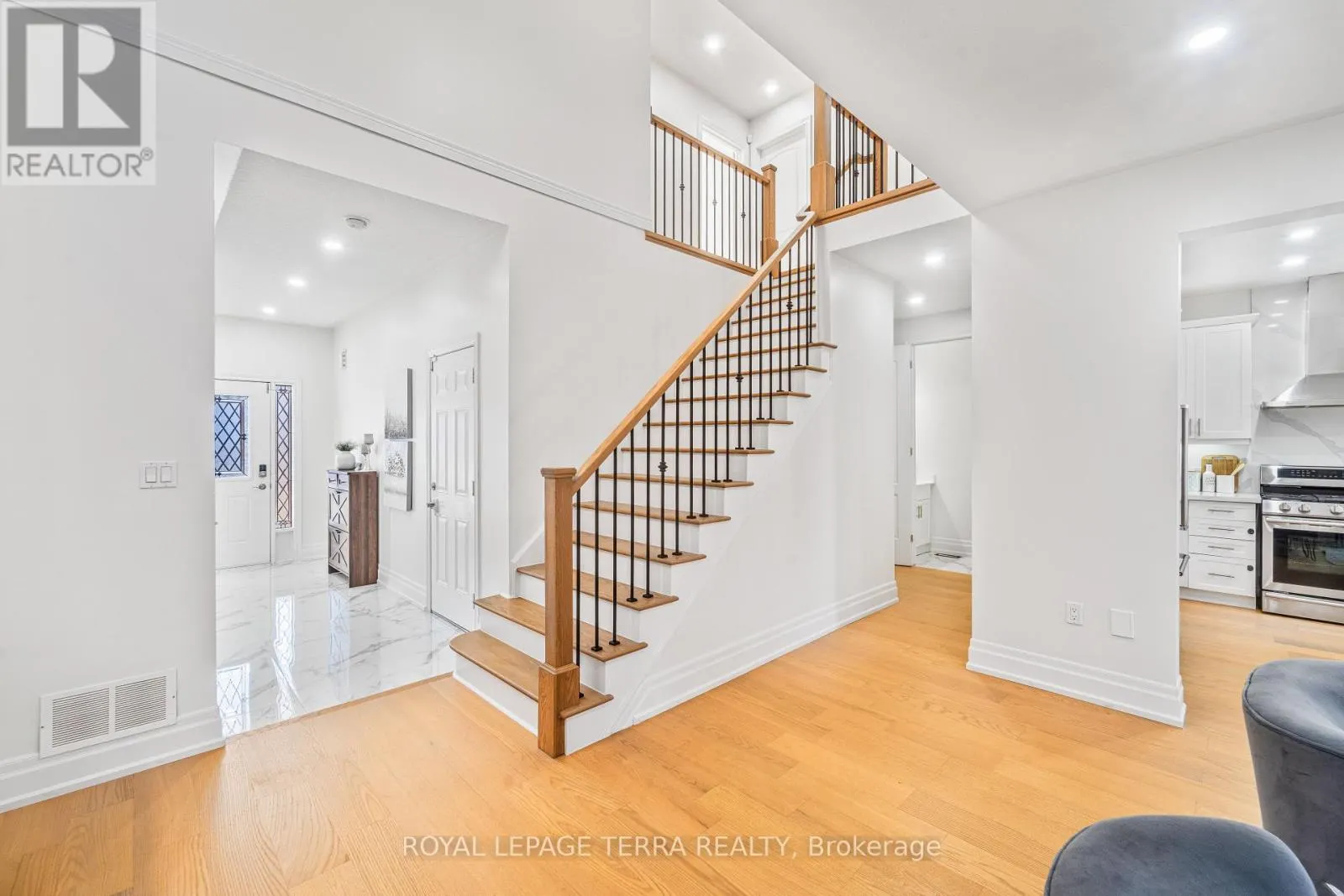 35 WHISTLER STREET
