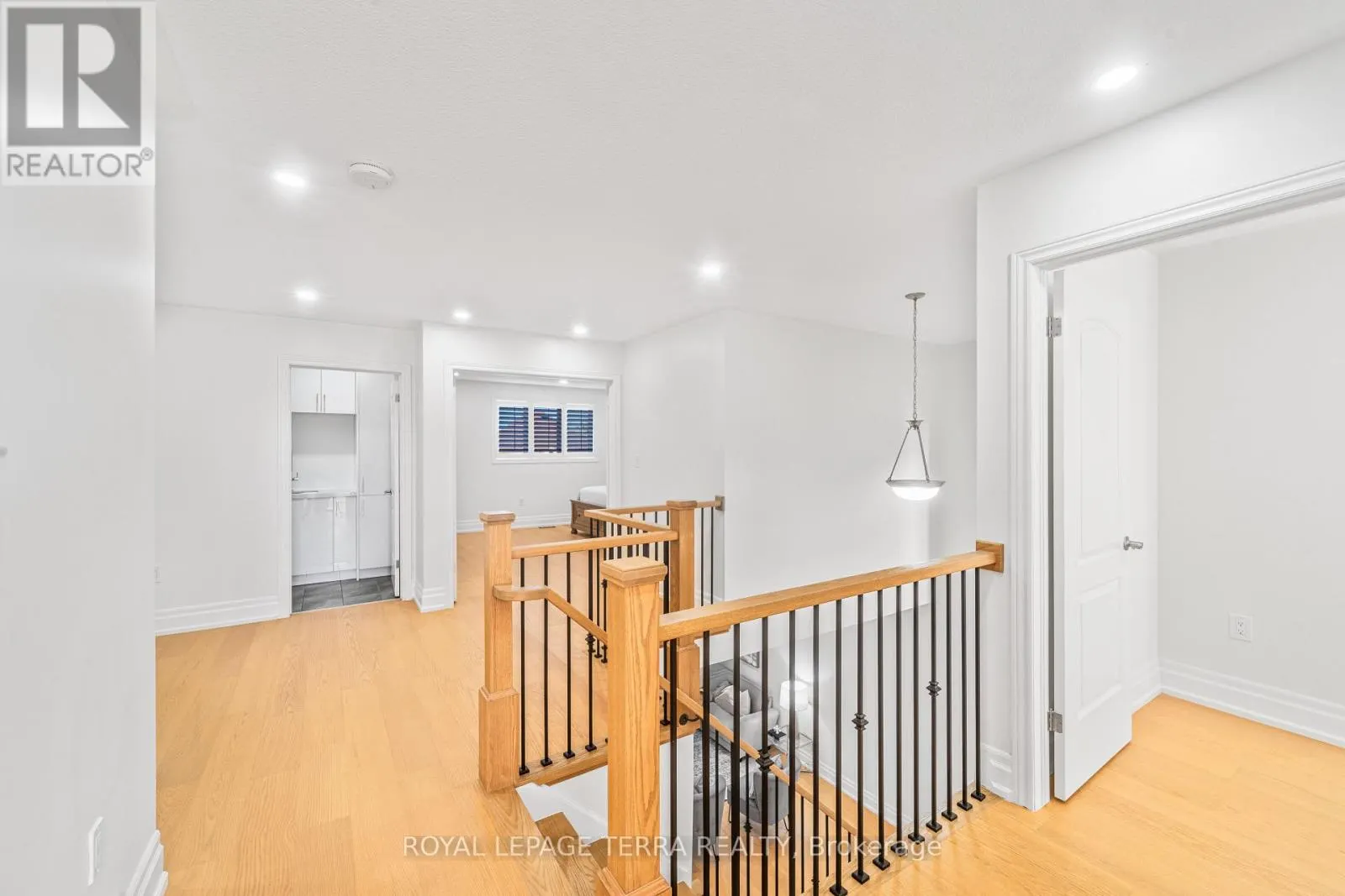 35 WHISTLER STREET