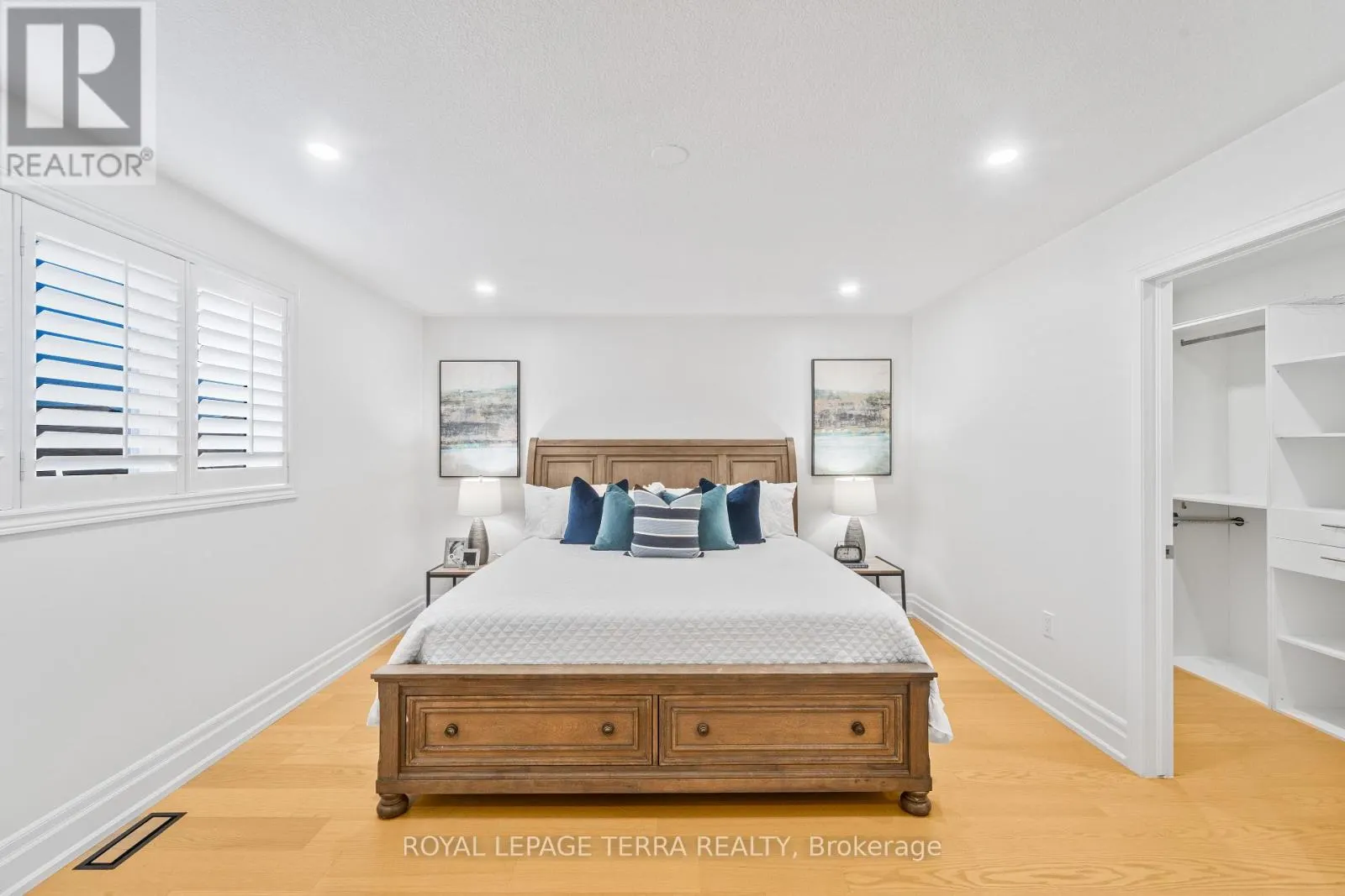 35 WHISTLER STREET