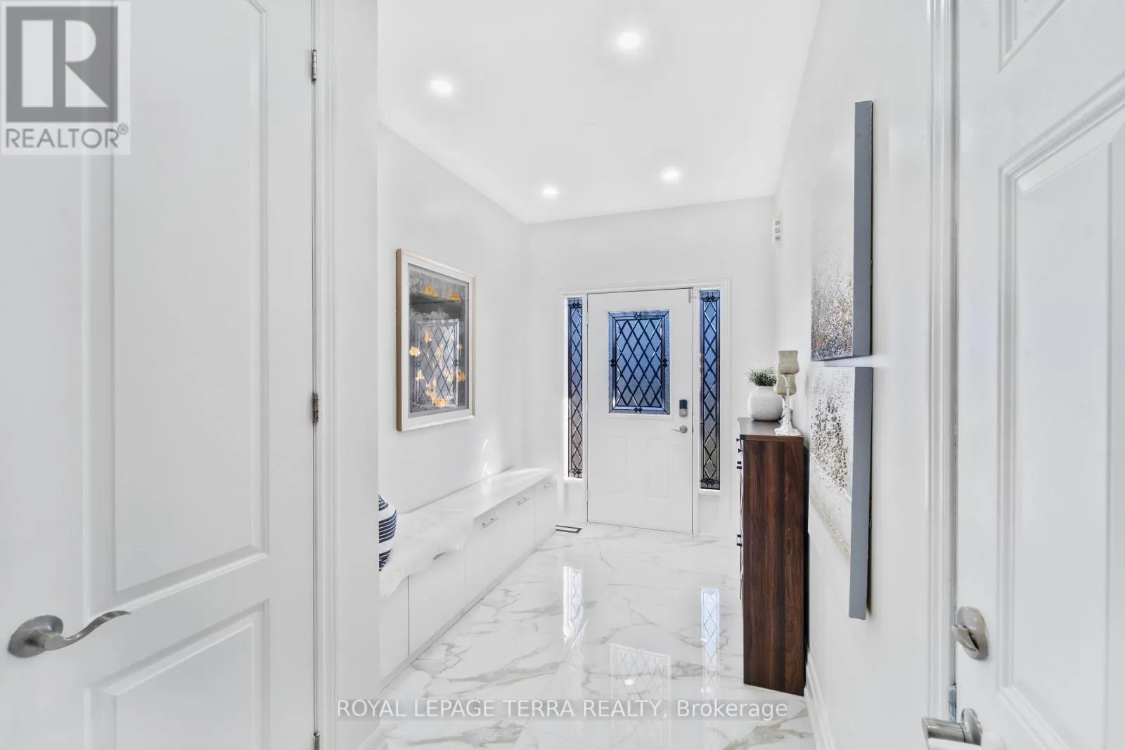 35 WHISTLER STREET