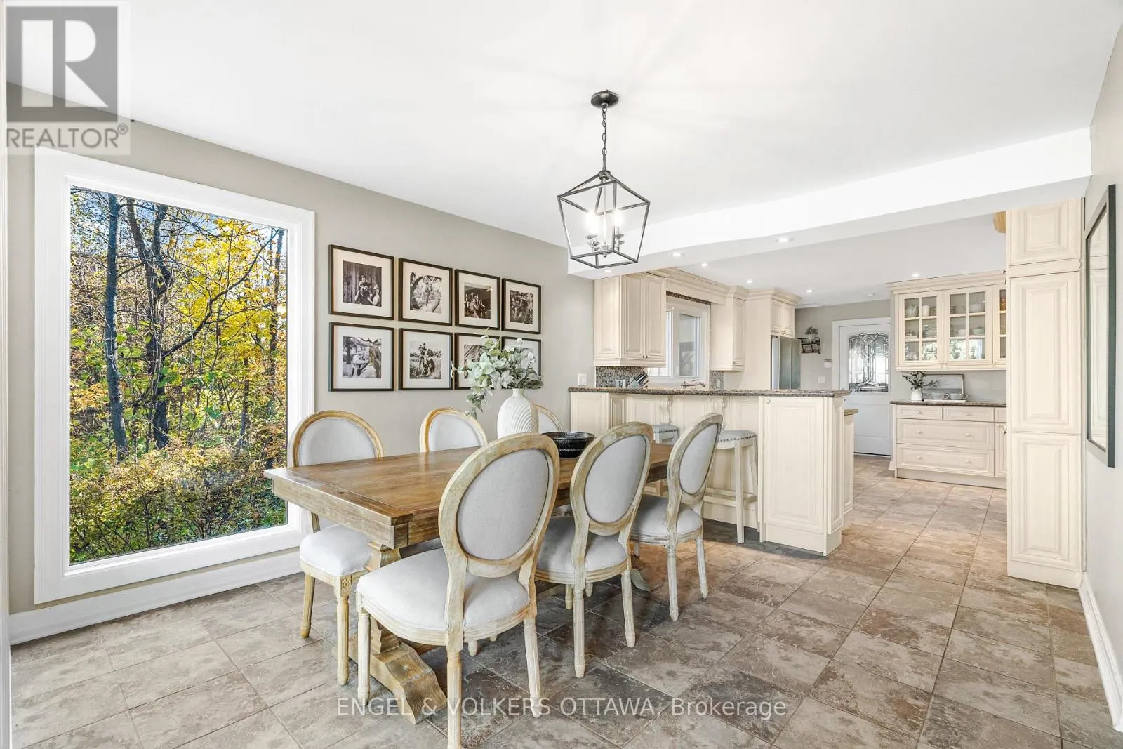 1073 ISLAND VIEW DRIVE