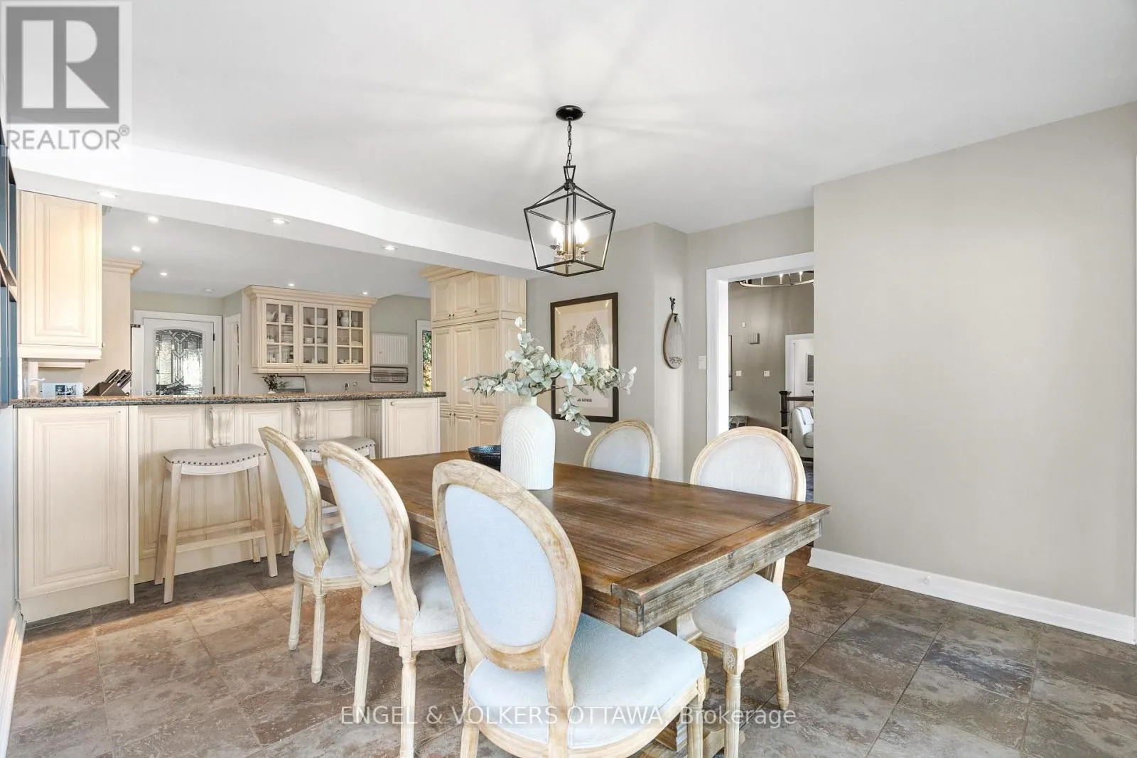 1073 ISLAND VIEW DRIVE