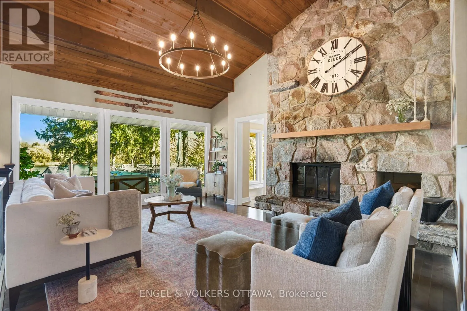 1073 ISLAND VIEW DRIVE
