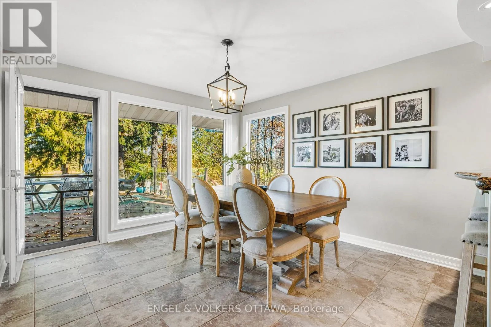 1073 ISLAND VIEW DRIVE