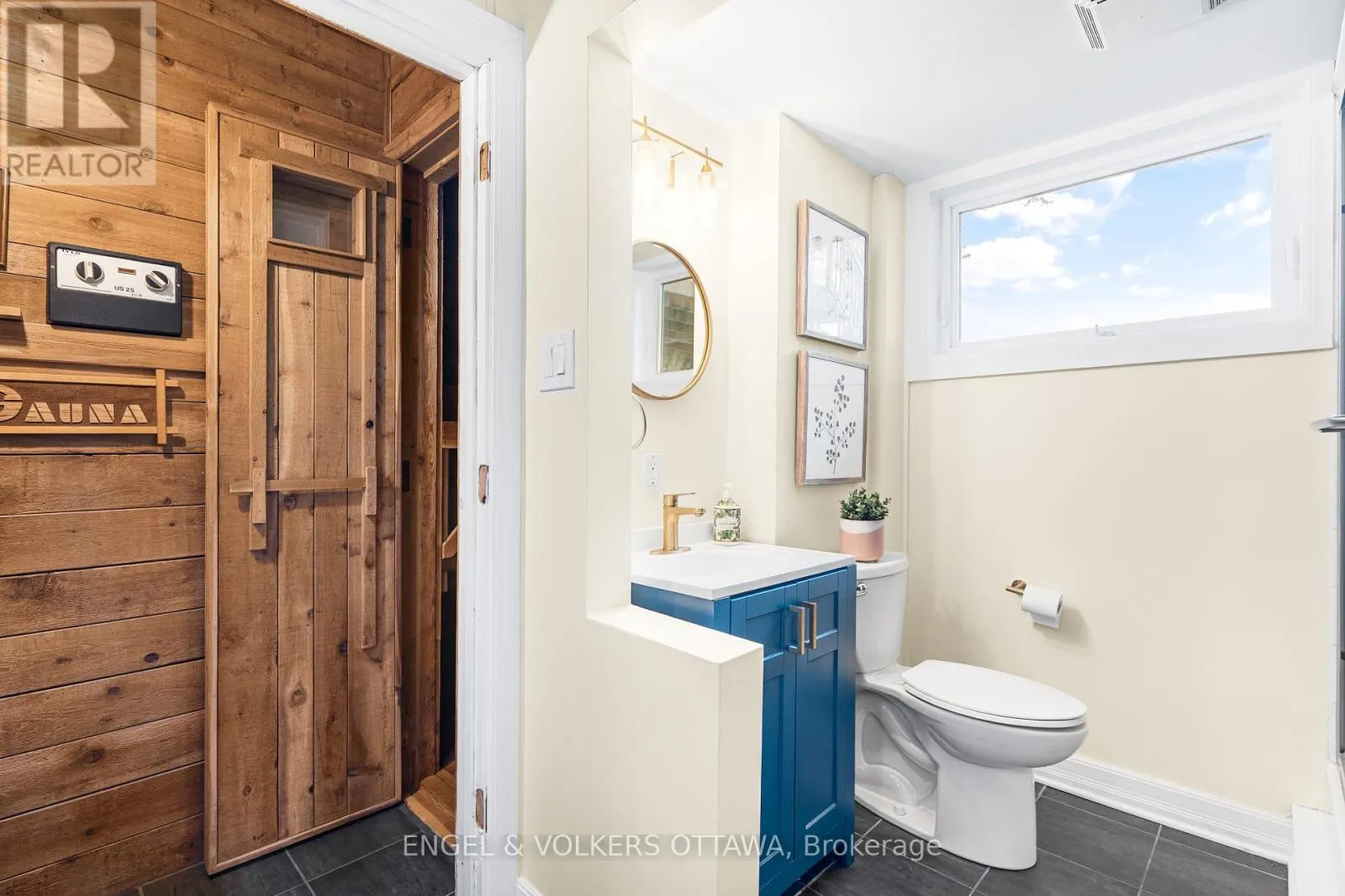 1073 ISLAND VIEW DRIVE